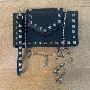 Valentino Garavani Rockstud Wristlet